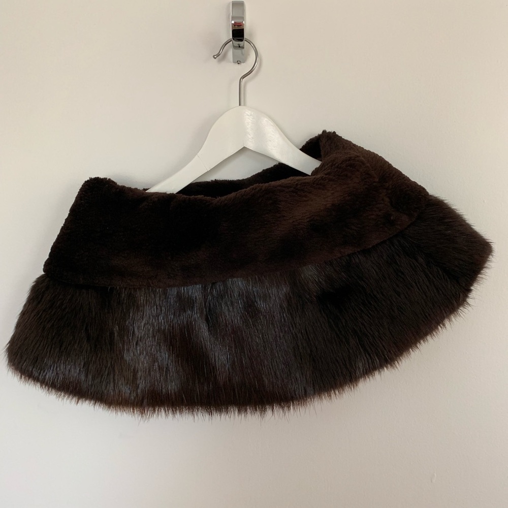 Dino Gaspard real beaver fur long sheared cape
